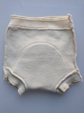 LANACare Organic Wool Diaper Cover Soaker. Washed Unused. Small. Made in Europe